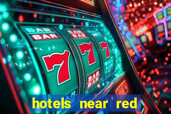 hotels near red hawk casino