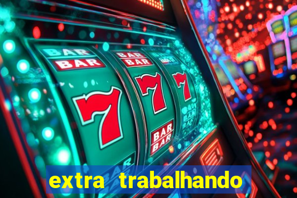 extra trabalhando em casa