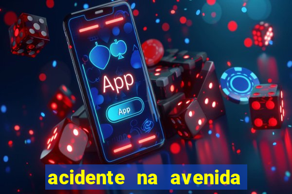 acidente na avenida arquiteto vila nova artigas